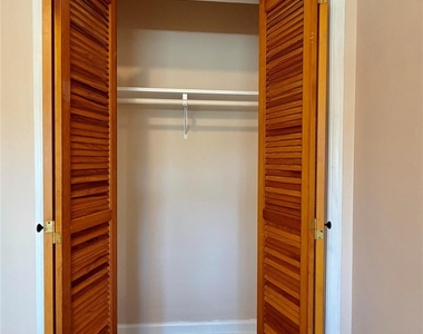 3132 Dawnshire Avenue - Photo Thumbnail 28