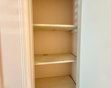 3132 Dawnshire Avenue - Photo Thumbnail 8
