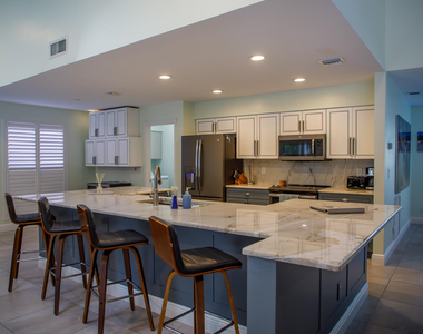 900 Cosmos Court - Photo Thumbnail 9