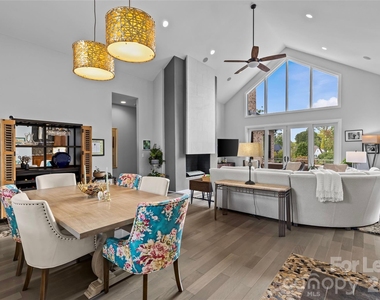 6032 Headlands Court - Photo Thumbnail 9