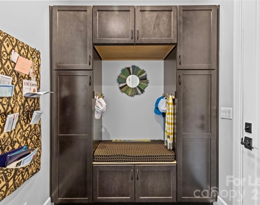 6032 Headlands Court - Photo Thumbnail 18