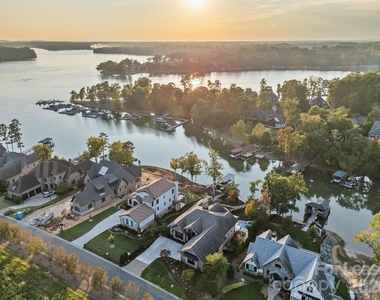6032 Headlands Court - Photo Thumbnail 4