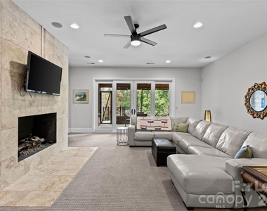 6032 Headlands Court - Photo Thumbnail 24