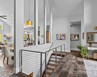 6032 Headlands Court - Photo Thumbnail 8