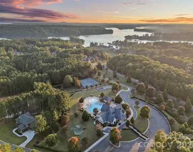 6032 Headlands Court - Photo Thumbnail 34