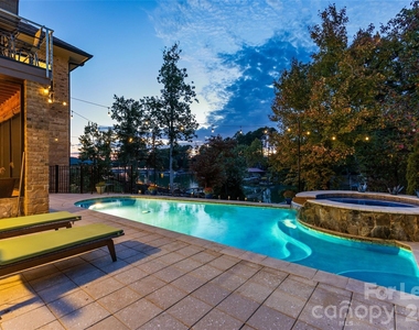 6032 Headlands Court - Photo Thumbnail 3