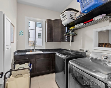 6032 Headlands Court - Photo Thumbnail 21