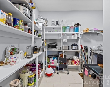6032 Headlands Court - Photo Thumbnail 16