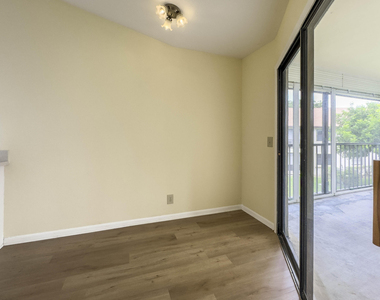 3362 Lucerne Park Drive - Photo Thumbnail 9
