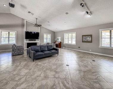3362 Lucerne Park Drive - Photo Thumbnail 28