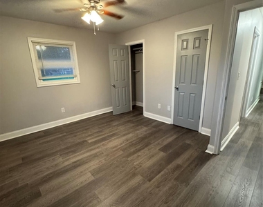 1204 Borders Road - Photo Thumbnail 3