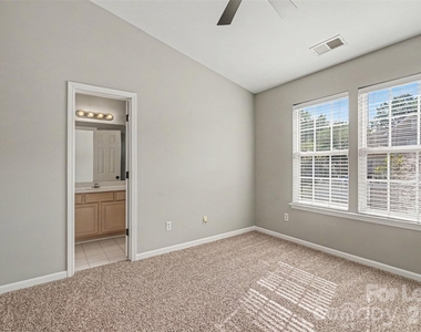 224 Ross Moore Avenue - Photo Thumbnail 17