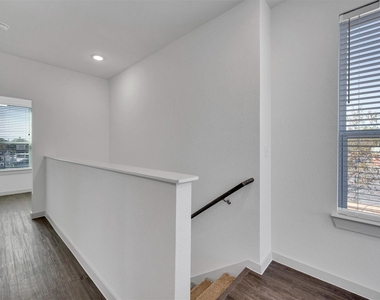 10030 Garland Road - Photo Thumbnail 15