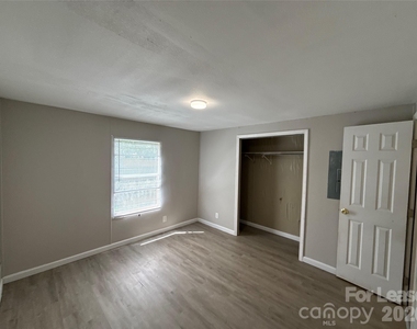 306 Huffstetler Road - Photo Thumbnail 7