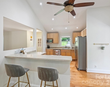 2027 Wensley Drive - Photo Thumbnail 4