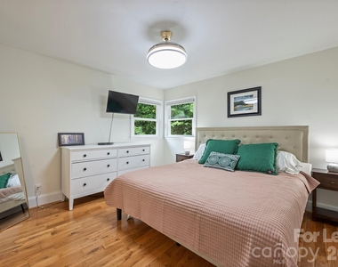 2027 Wensley Drive - Photo Thumbnail 8