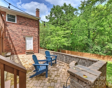 2027 Wensley Drive - Photo Thumbnail 20