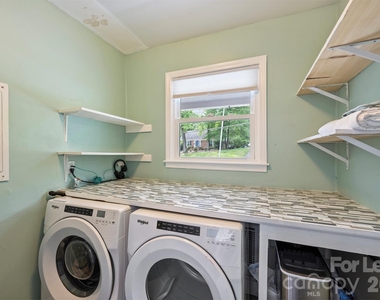 2027 Wensley Drive - Photo Thumbnail 17