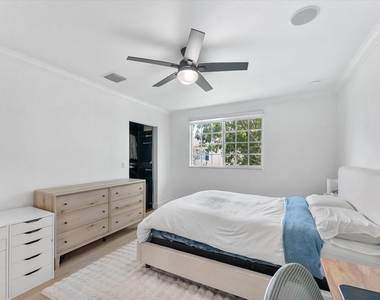 7783 Deercreek Court - Photo Thumbnail 17