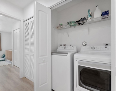 7783 Deercreek Court - Photo Thumbnail 21