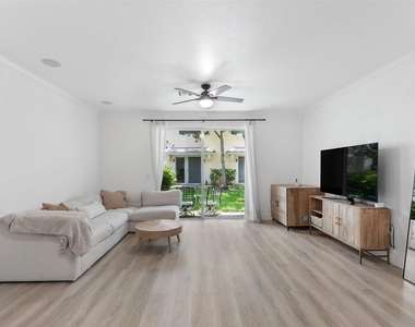7783 Deercreek Court - Photo Thumbnail 2
