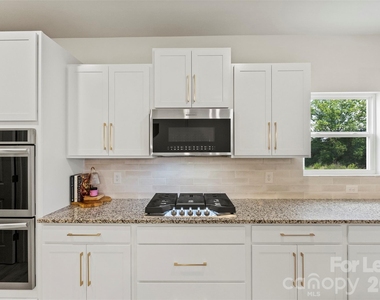 3014 Oxtail Court - Photo Thumbnail 38