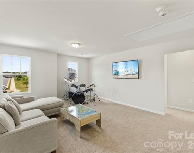 3014 Oxtail Court - Photo Thumbnail 14