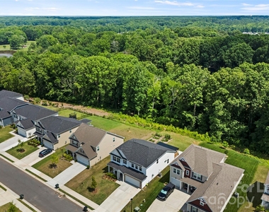 3014 Oxtail Court - Photo Thumbnail 27