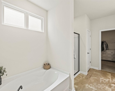 3014 Oxtail Court - Photo Thumbnail 45