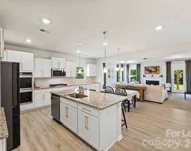 3014 Oxtail Court - Photo Thumbnail 6