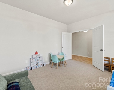 3014 Oxtail Court - Photo Thumbnail 5