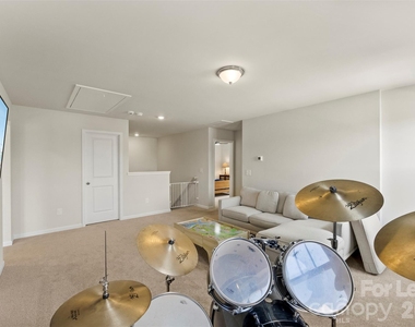 3014 Oxtail Court - Photo Thumbnail 15