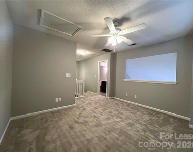 5974 Prescott Court - Photo Thumbnail 10