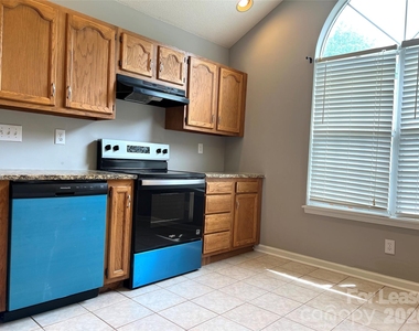 5974 Prescott Court - Photo Thumbnail 6
