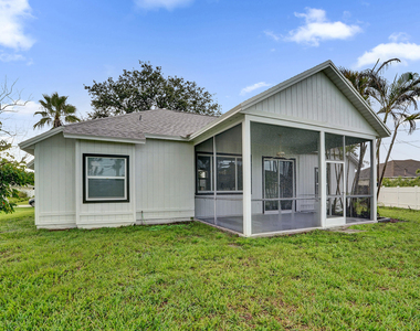 1237 Sw Edinburgh Drive - Photo Thumbnail 52