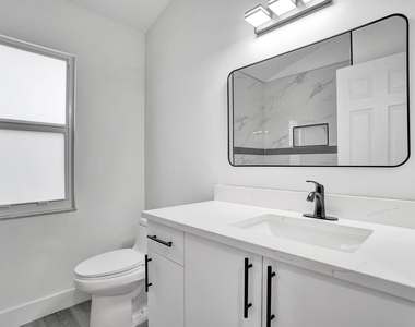 1237 Sw Edinburgh Drive - Photo Thumbnail 42