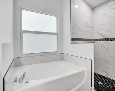 1237 Sw Edinburgh Drive - Photo Thumbnail 33