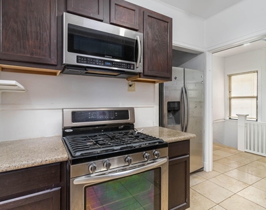 4008 Herschel Avenue - Photo Thumbnail 4