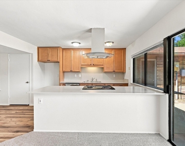 411 Clear Creek Lane - Photo Thumbnail 16