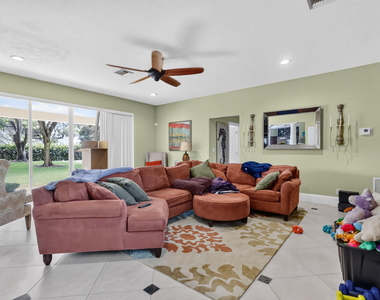7280 Serrano Terrace - Photo Thumbnail 6