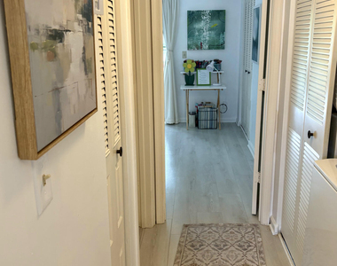 540 Sw South River Drive - Photo Thumbnail 7