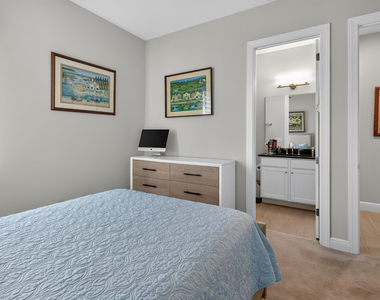 9945 Regency Way - Photo Thumbnail 24