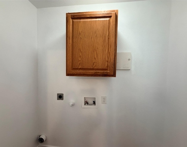 1013 W Tucker Boulevard - Photo Thumbnail 9