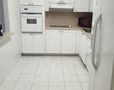 19390 Collins Avenue - Photo Thumbnail 8
