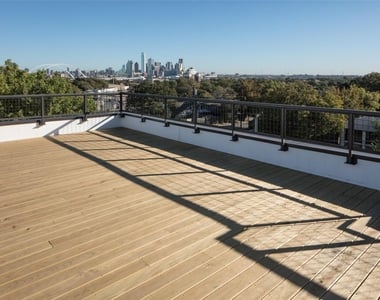 901 N Zang Boulevard - Photo Thumbnail 9