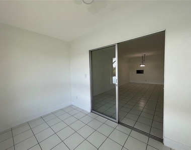 19255 Ne 2nd Avenue - Photo Thumbnail 7