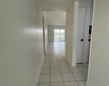 19255 Ne 2nd Avenue - Photo Thumbnail 15