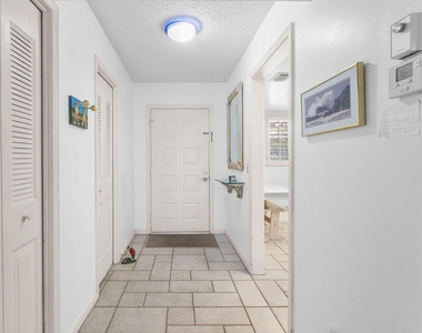 250 John F Kennedy Drive - Photo Thumbnail 3