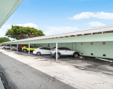322 N Federal Highway - Photo Thumbnail 21