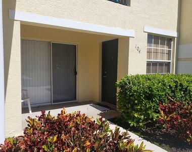 104 Sw Peacock Boulevard - Photo Thumbnail 1